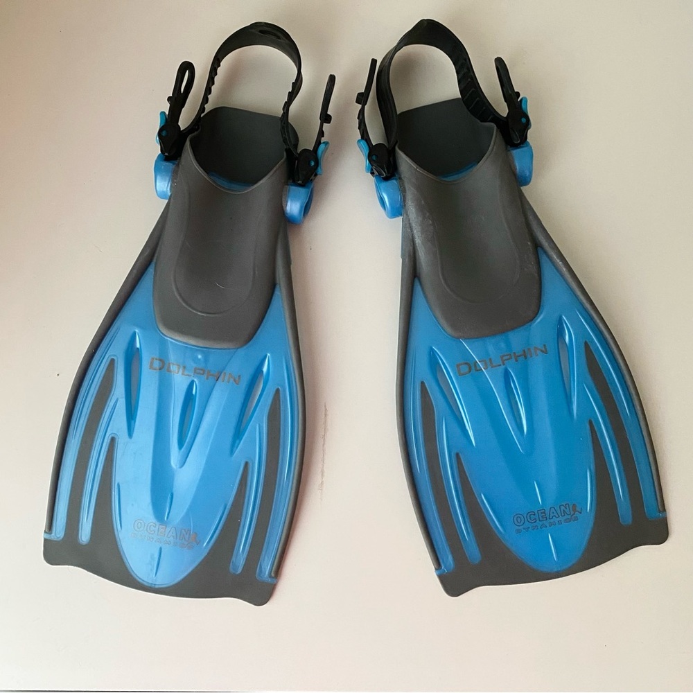 Ocean Dynamics Dolphin Kids Snorkel Fins Swim Adjustable Size Kids S/MD JR 9-13